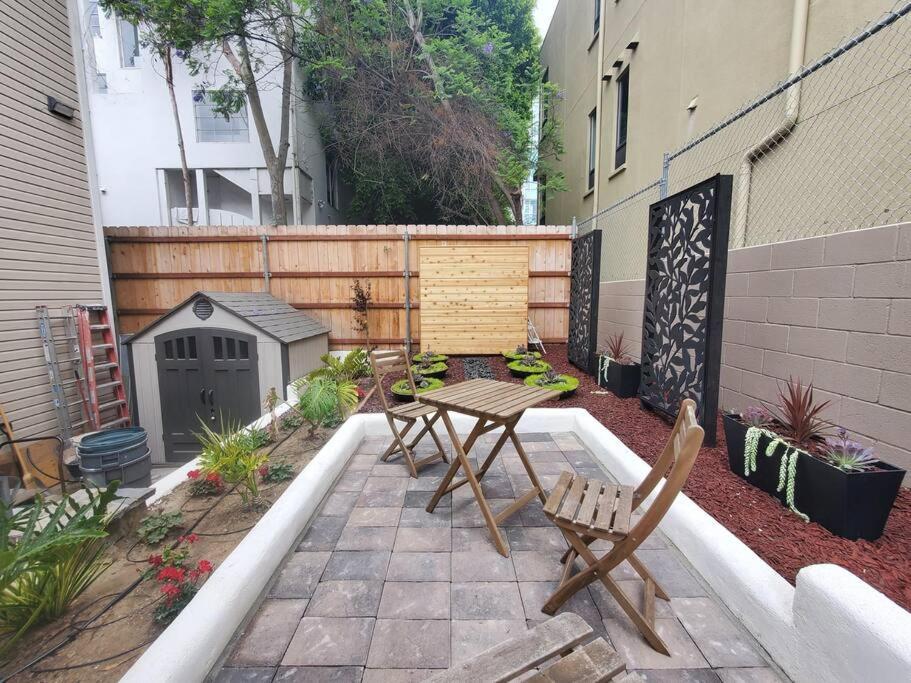 Centrally Located Studio And Cozy Place Perfect For Travelers And Couples! Located In San Diego Downtown! Perfect For Your Quick Getaway! Exterior photo